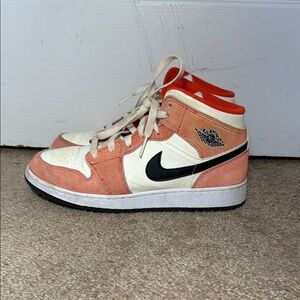 Nike Air Jordan - Peach and White